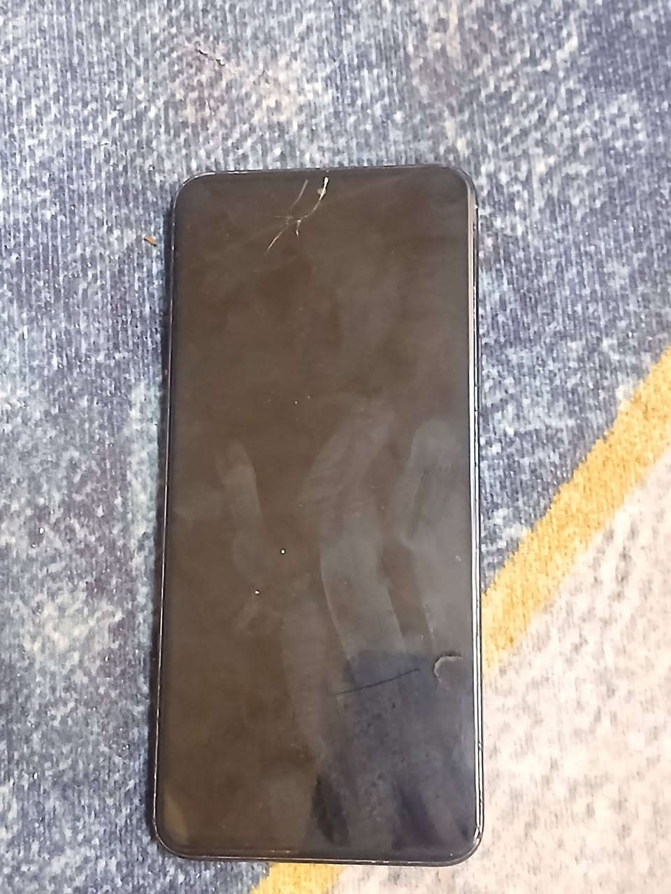 موبايل للبيع هونر 8 سعر 85 مبدل شاشه وشوي بيه كسر بس الكاميرات مغوشه


**إذا كنت صاحب هذا الإعلان وتريد حذفه لأي سبب، رجاءا أرسل رسالة إلى الدعم الفني**