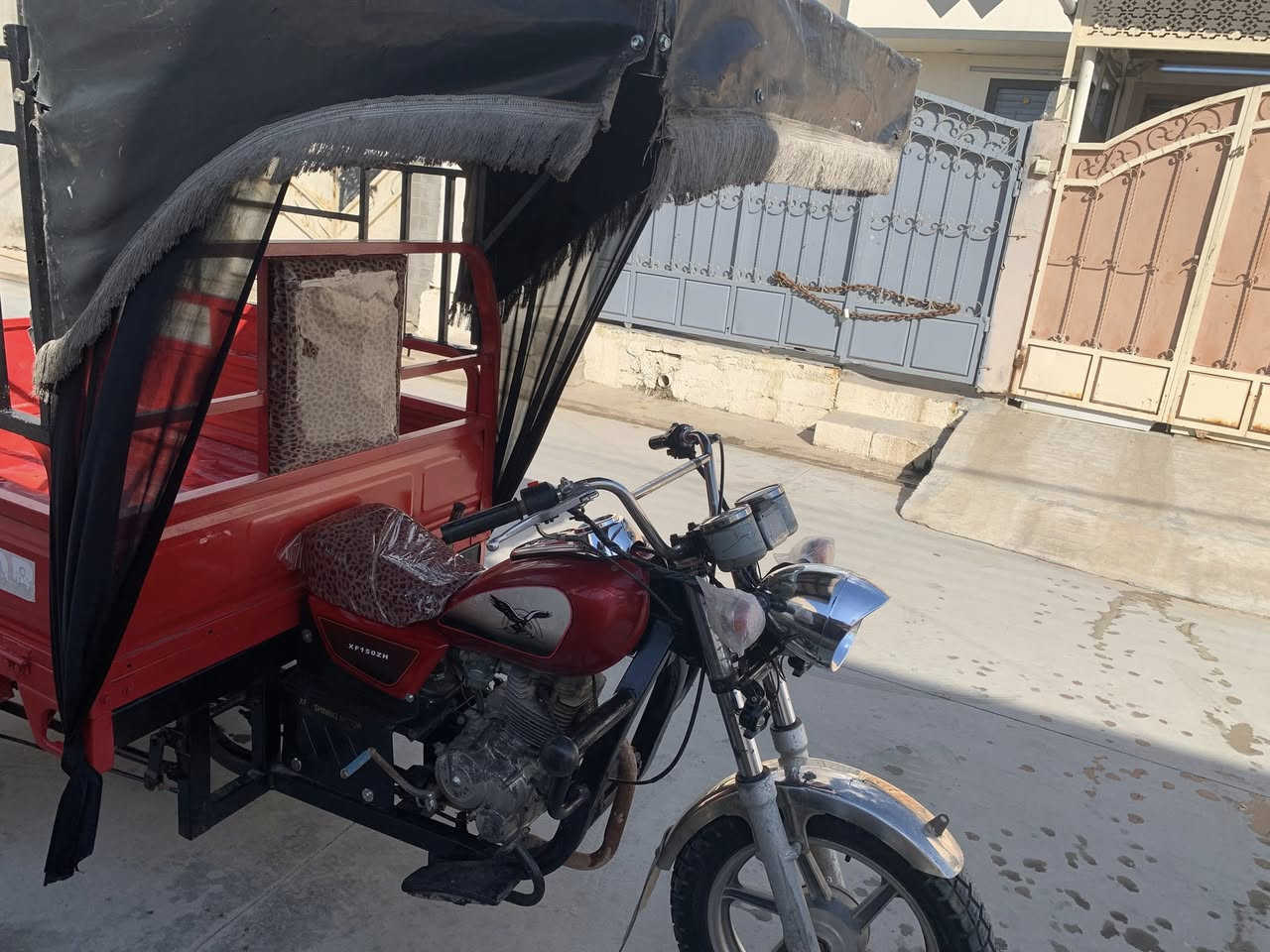 للبيع ستوت نضيف تعمير جديد 2012 محرك لا صرف ولا بخار محرك اخرس
كهربائي شغال لايت بك لايت اشايره جديد ابشرط شاصي ركبه ابشرط قطره لحيم مابي جنج سليماني ويا اكسل ابشرط كل عيب مابي ماطور ماشاءالله نظيف سعره 900بي مجال لل شراي مكاني كركوك رقم ***********
