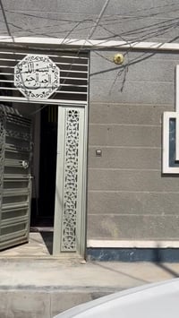 بيت للإيجار • شارع المدرسي • غرفة واحدة