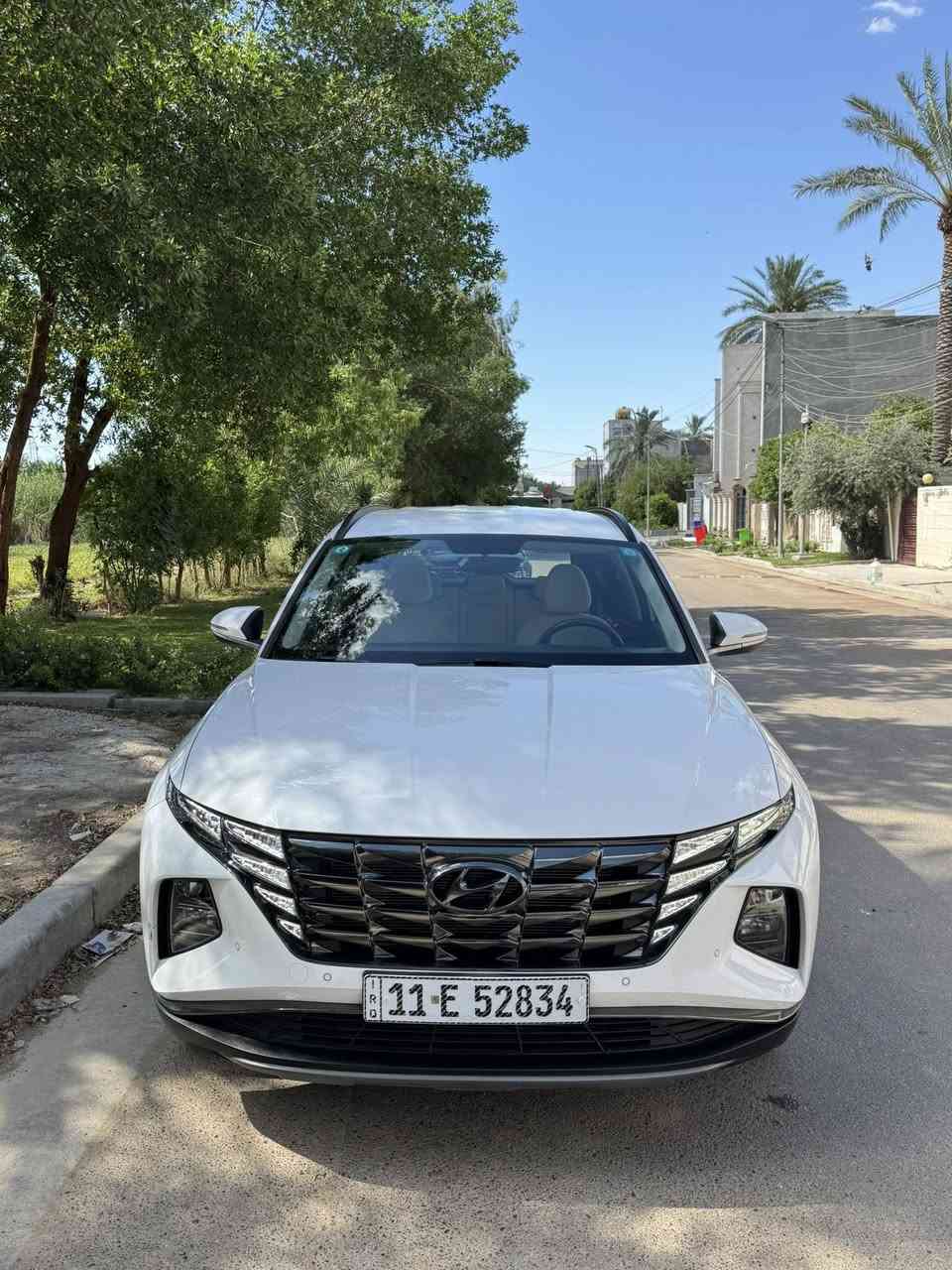 للبيع توسان موديل 2024 خليجي مكفوله من الصبغ والبارد والرصعه اخت الزيرو ماشيه 28 كيلو 

مواصفات 
بصمه 
حساس امامي خلفي 
خمس عدسات 
بردات خلفيه بلاد 
تحكم استيرن كامل 
داخل ابيض 
السياره كلش حلوه وخير من الله ترايها كلش جديد 
رقم بغداد بسمي 
السعر 213 وبيها مجال 
مكان السياره بغداد الصليخ
***********

