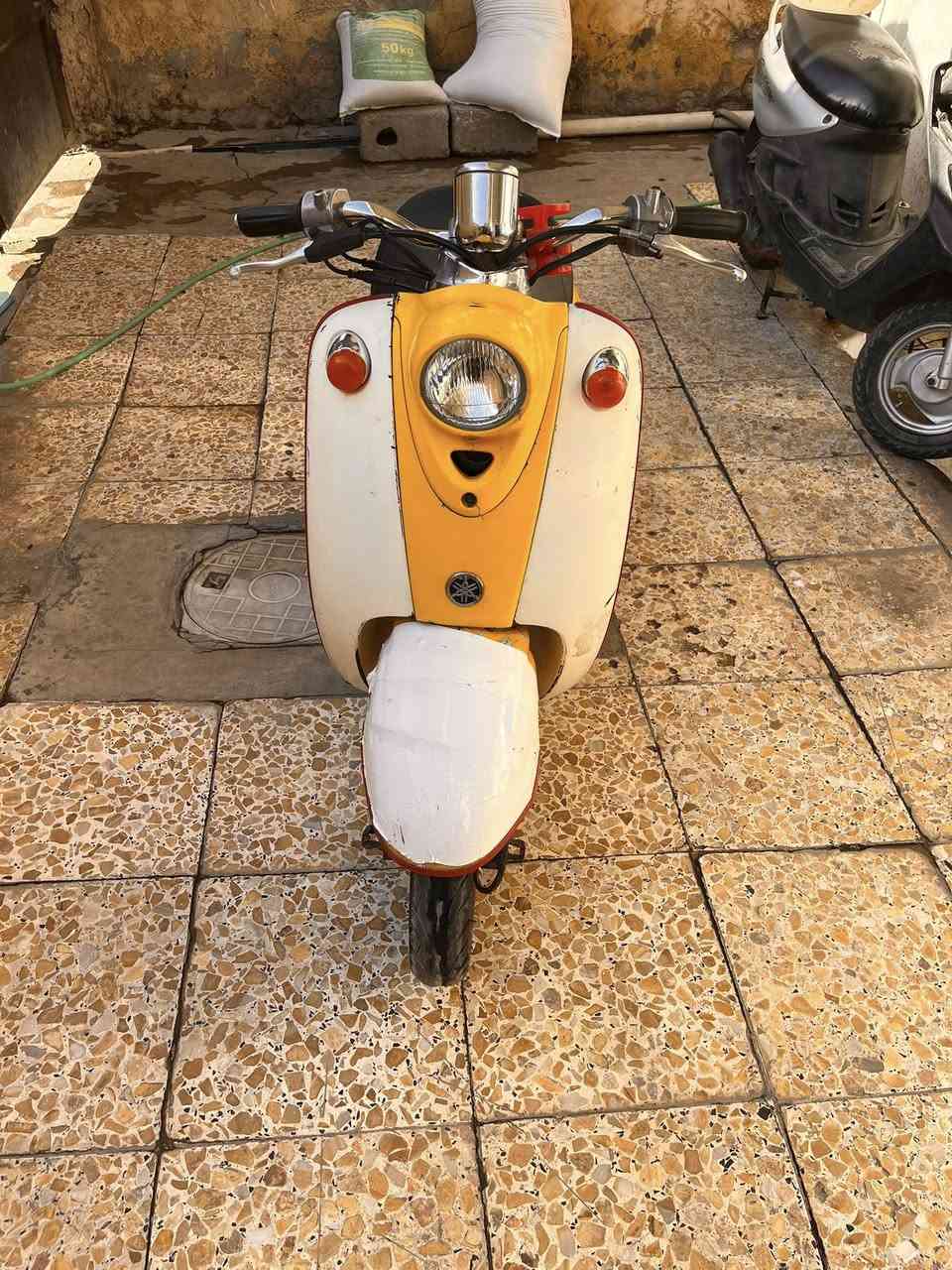 سلام عليكم 2دراجات للبيع سعر 400العنوان بغداد حي النصر رقم***********
