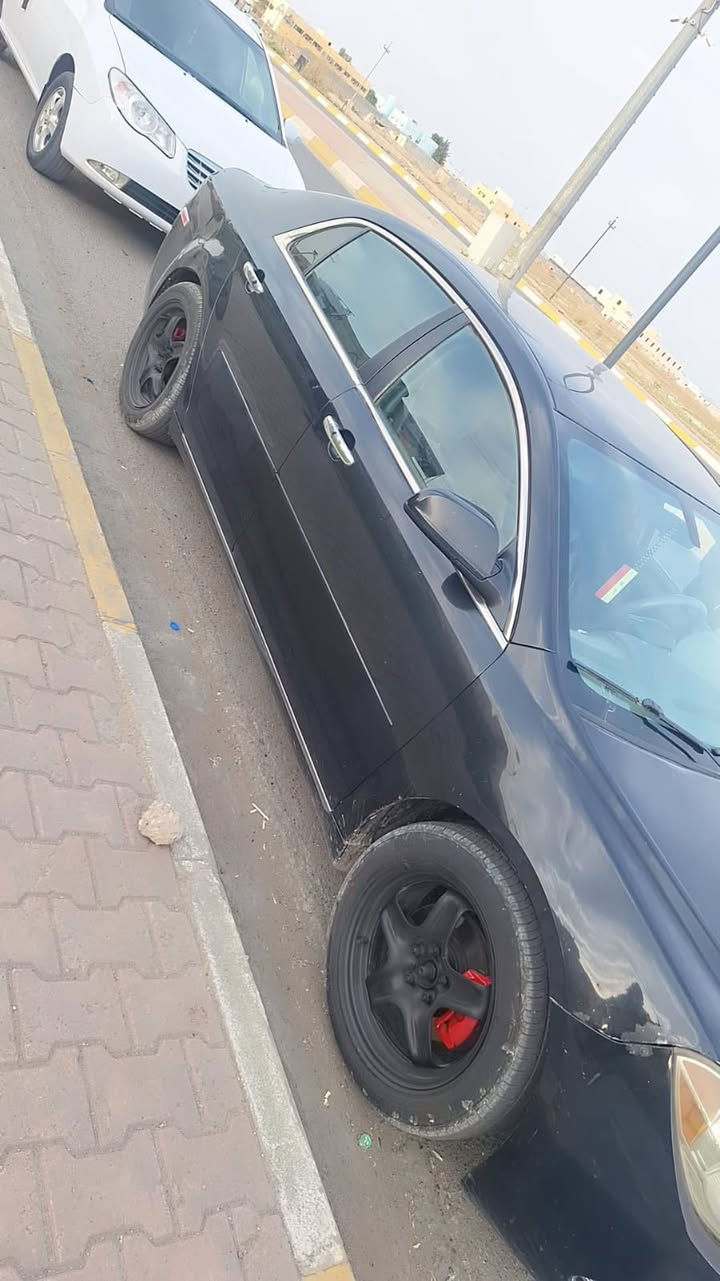 السلام عليكم
ماليبو 2012
محرك عدل بدون سوبر
بدون صبغ
بلاديه بدون اي حادث
تحويل ثاني يوم اربيل
السعر 93 ورقه 
***********
بيع فقط
