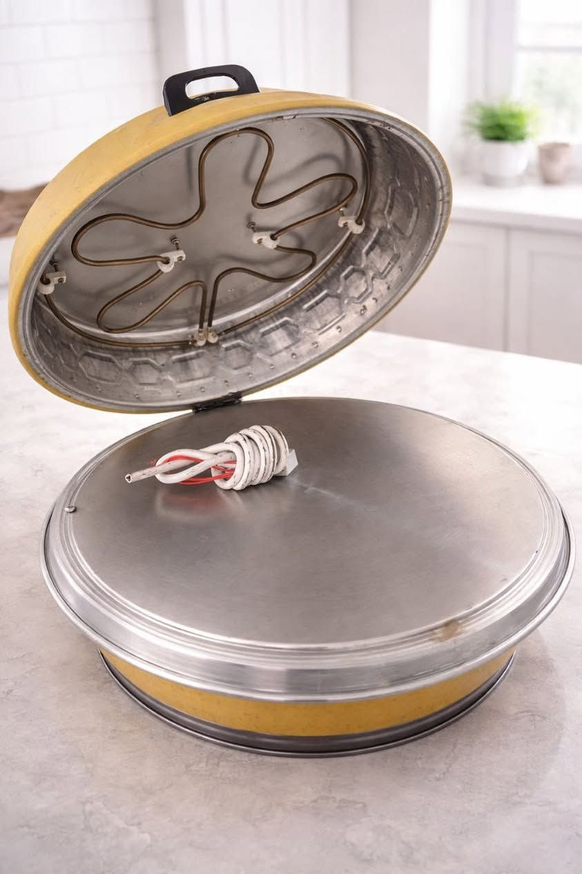 🔸تنور  كهربائي  شبح . 🔌🍪🍪    شغل عراقس  درجه أولى 

🔸فافون ثقيل. شغل موصل درجه أولى 👌👌

🔸هيتر تركي اصلي  8 ملم 💯

🔸قياس48 سم 

 + واير استندر أصلي 

 متعدد الاستخدام  😊

للخبز. وشوي السمك. 🐟

وانواع المعجنات. 🍞🥮🍩

السعر  46 الف


**إذا كنت صاحب هذا الإعلان وتريد حذفه لأي سبب، رجاءا أرسل رسالة إلى الدعم الفني**