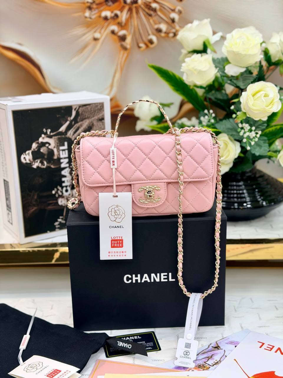 Sac CHANEL👌🏻🥀🔥 Master Quality ✅ Avec boit 🎁


**إذا كنت صاحب هذا الإعلان وتريد حذفه لأي سبب، رجاءا أرسل رسالة إلى الدعم الفني**