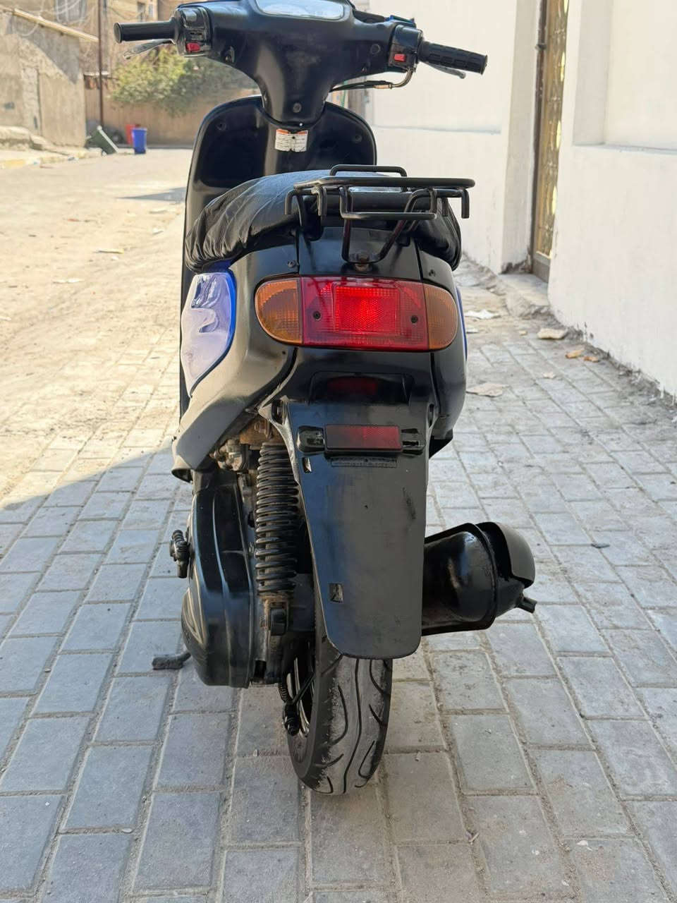 السلام عليكم
دراجه ياماها خمس زروف لايت فوك للبيع
تبديل كفرات كامله
تخم تاير جديد
ودبلات جديده
سعر 425 وبيه مجال
العنوان البصرة نظران مركز البصره
للاستفسار
***********
