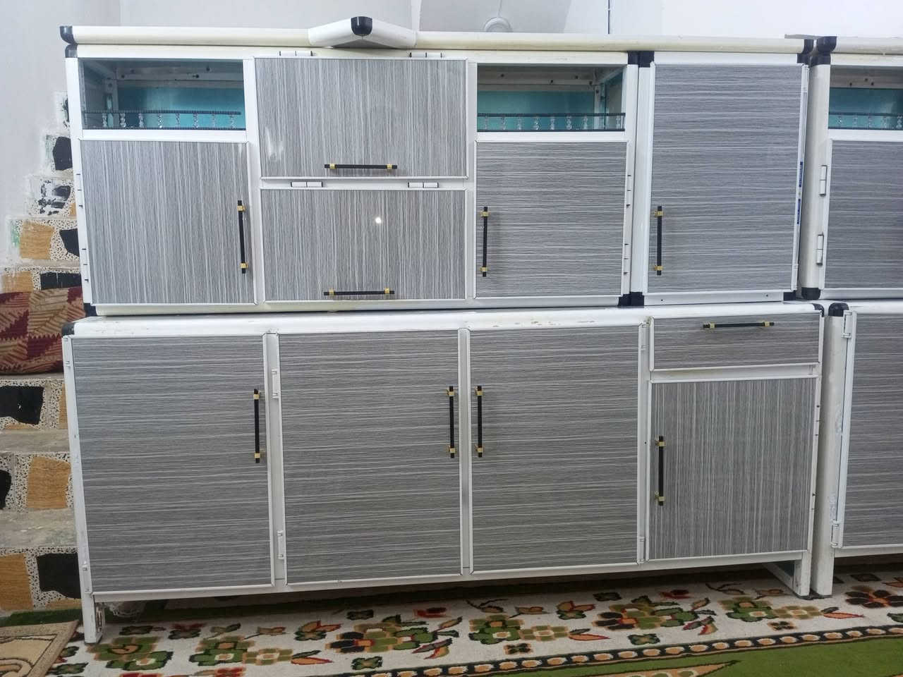 يا رزاق للبيع السعر 850 مستخدم تسكام الثقيل خمس قطع أربع أمتار ارضي أو أربع أمتار  تعليك والسنك مرمر متر أو نص الشراي يراسني خاص ادزله الفيديو والعنوان ***********
