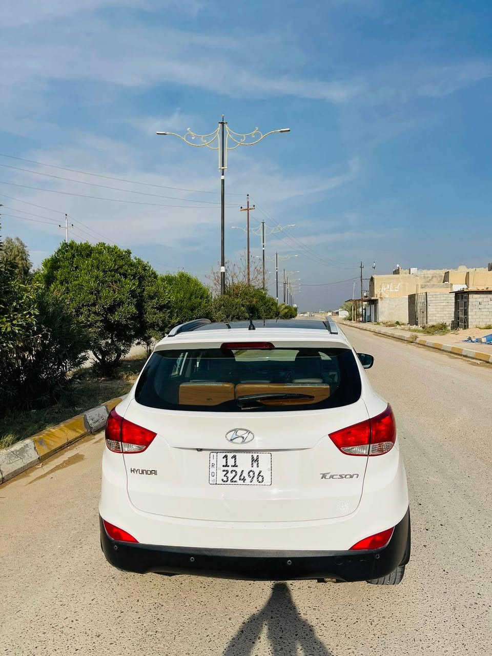 توكسان2014  مكفوله من الصبغ فقط بارد بسيط محرك ١٦٠٠ ابو الطاحونه مبدل جديد
المواصفات
بانورما 
بصمه 
كشنات جلد تدفئه
كامره حساسات امامي خلفي 
ويل كريمي
لد
لايت زنون بلادي 
كشافات 
يدات نيكل 
ماشيه ١٧٠ 
بأسمي تحويل مباشر
السعر ١٧٠ وبيه مجال قليل مكان السياره صلاح الدين بلد 
ناحيه الاسحاقي
 ***********
