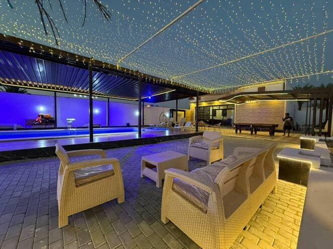 مزرعه للايجار الدوره البوعيثه
الأسعار مناسبه
الشفت الصباحي من8 ونص
 الصباح إلى6 ونص مساء
الشفت المسائي من 8 مساء إلى 7 صباحاً
للتصال على الرقم بي
وتساب ***********
