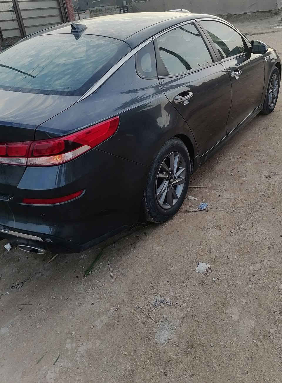 السلام عليكم كيا اوبتيما 2020 باسمي رقم بابل دولي السياره جاهزه من كل شيء  مواصفات السياره تحكم ستيرن اشاره بالمري ثلاث وضع قياده كاميرا دواره حساس خلفي توقف ذاتي عند الاقتراب حادث السياره جاملغ وبنيد فقط والباقي مكفول
مكان السياره بابل كفل السعر 137
للستفسار الاتصال على الرقم *********** ***********
