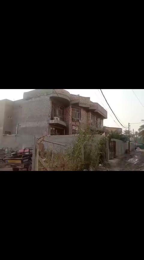 للبيع دار سكن طابقين بناء حديث مساحة 320م واجهة 17م شارع 7م سند زراعي 25 تحويل مباشر يتكون من خمسة غرف نوم واستقبال وكلدور ومطبخ ومجمع صحيات ويبعد عن الشارع الرئيسي 250م تقريبأ ،
بابل - الحله - منطقة زوير الغربي.
للأستفسار مراجعة مكتبنا أو الاتصال بنا على الارقام التالية:-
***********
‏‪***********‬‏
خاص - واتس متوفر
