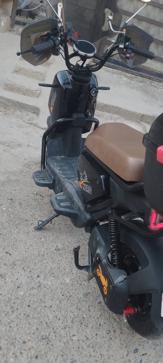 دراجه شحن نوع كوريا ام ار البيع مستعجل
سلام عليكم شباب دراجه شحن نوع كوريا ام ار حجم 19ملف 2000 عقل رياضي بريكات هايدروليك  شاشه تعرضلك العطل نضام بارك نضام Abis مانع انزلاق  بيه قاطع دوره وبعد بيه مواصفات  سرعه 70بتبيق ويز السعر790وبيه مجال


**إذا كنت صاحب هذا الإعلان وتريد حذفه لأي سبب، رجاءا أرسل رسالة إلى الدعم الفني**