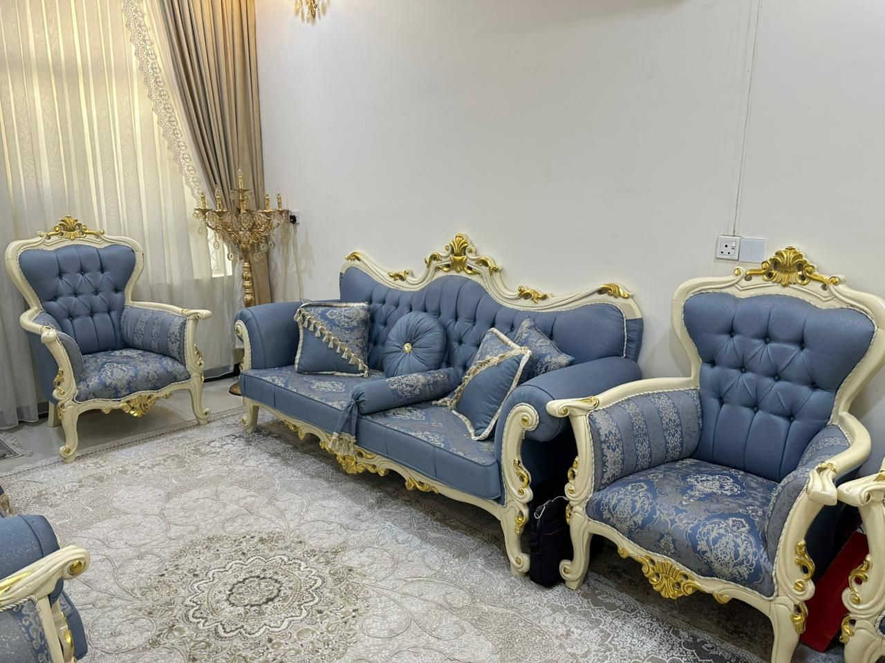 تخم تركي مودرن كلاسك عشر مقاعد
من ميلانو  ماخذته  بمليونين وربع 

قبل شهرين
نظافة فوول
اريده مليون وربع
شراي تعال خاص 
رجاءا موشراي لاتكسر بحلال الناس

 المكان الكراده


**إذا كنت صاحب هذا الإعلان وتريد حذفه لأي سبب، رجاءا أرسل رسالة إلى الدعم الفني**