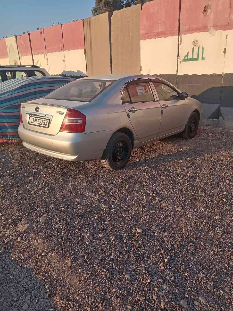 سلام عليكم ليفان 620 موديل ٢٠١٢ مكفوله من ضربه وصبغ نضيفه وجاهزة من كلشي كير مكينه صدر تبريد تخم تاير كله جديد ومكفول كلج ياباني وسيارة جاهزه من كلشي رقم بغداد دولي بسمي سعر ٥٤ وبيهه مجال قليل ***********
