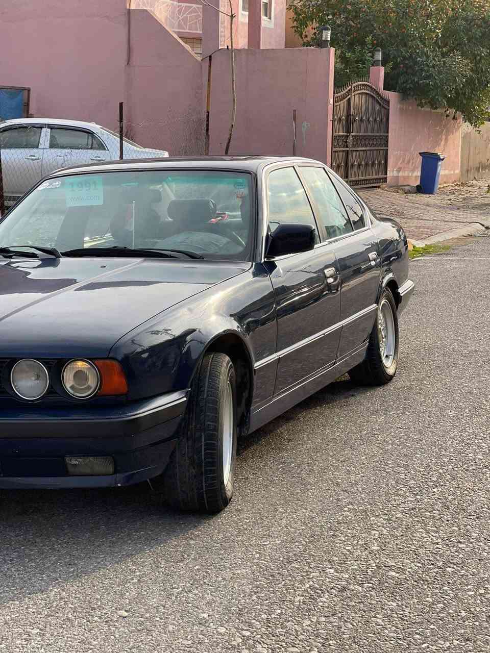 سلام عليكم 525 اصل فصل مكينه وكير بومه 25 بشرط
سنويه جديد لحد 2030 هزه جديد بطاقه بانزين موجوده
كهربائيات كامل شغاله صدر خلفي امامي جديد بدون ضربه قويه راس جامرلغ شبر معجون بي فقط سعر ٦٤ 
***********
