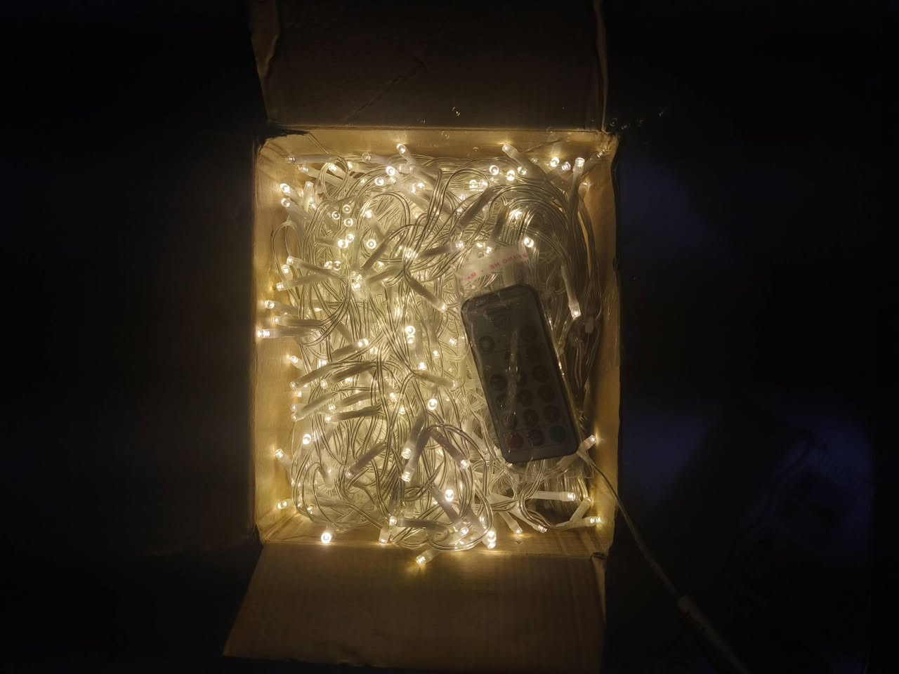 سلام عليكم نشرات نفس ما موضح بصوره كله شغلات 
كلمآ وسعره حبايب وذا تاخذه شلعه نستاهل وياك
حجز خاص او واتساب
***********
@إشارة
