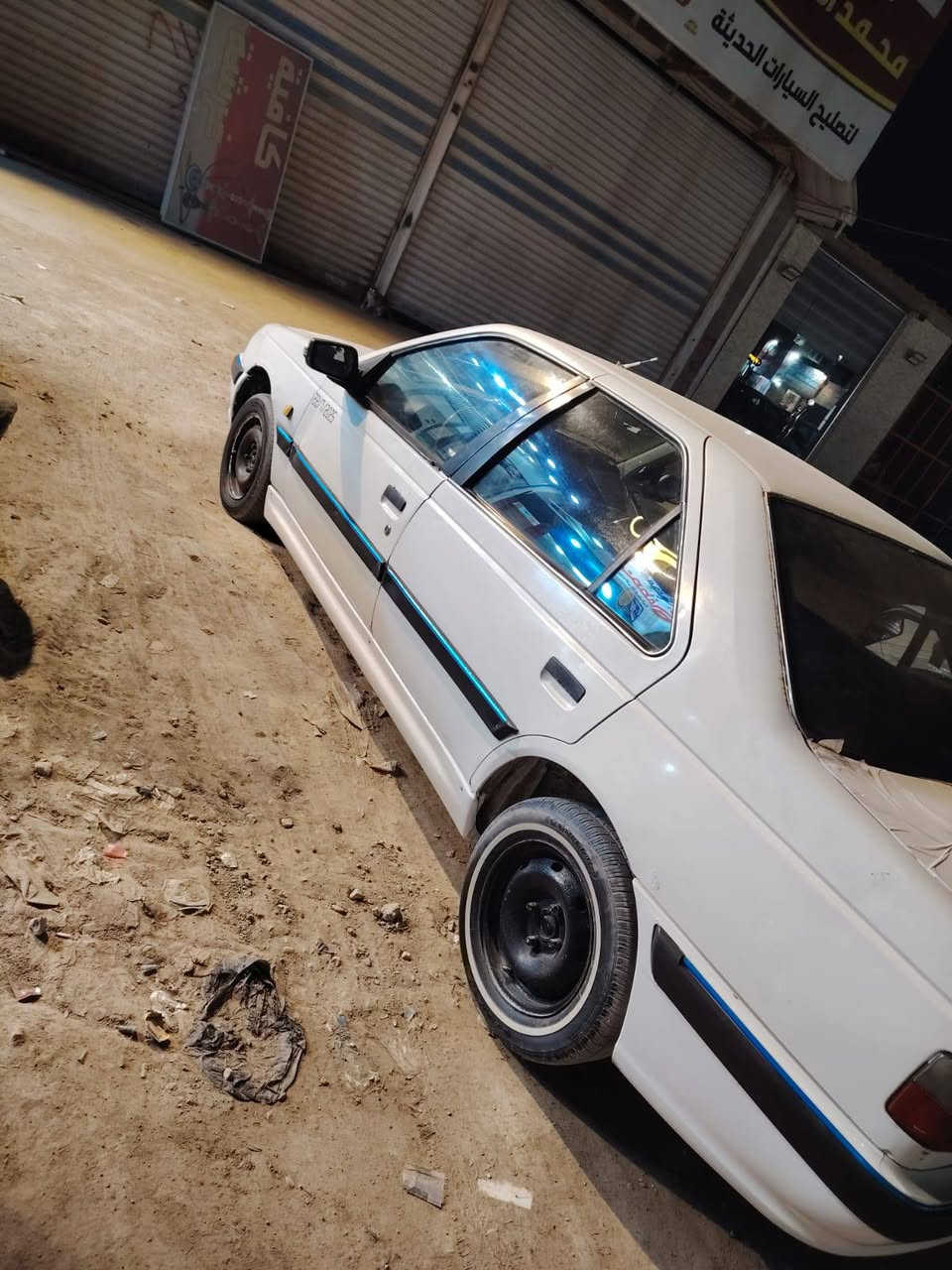 السلام عليكم
بيجو بارص مديل 2011 رقم مثنى مداور ثاني يوم 
بيها جاملغ وبنيد مكاني نجف السعر 35
***********
