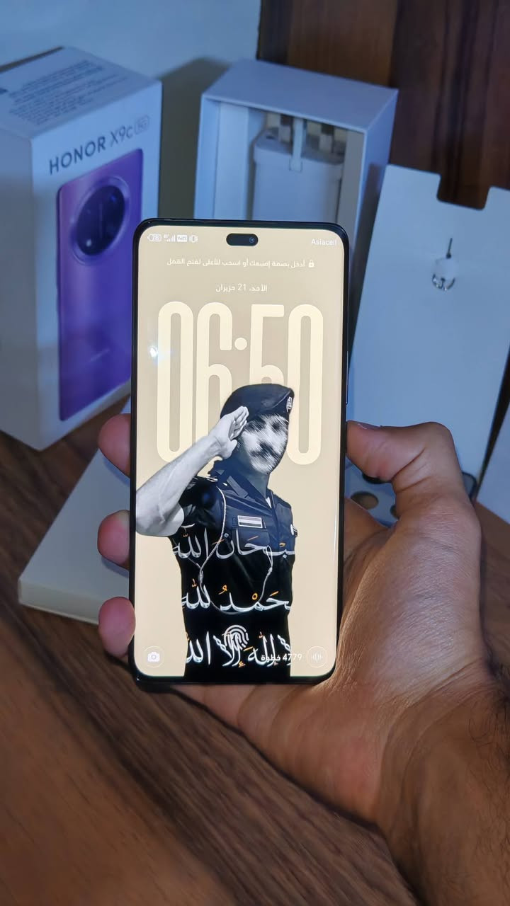 هونر  Honor X9C مصار هواي من اشتريته
ذاكرة 256
عشوائيه 24 : 12/12
كامل محقات شاحنه/ كارتونه / كفر:سماعه هديه ويه الجهاز
نضافه الجهاز 100%
ماداخل تصليح ولا مبدل بي شي السماعه وحدها ب 30 الف  وضمان تفحصه 3 ايام اذا بي عطل يرجع
الظهر تغليف حمايه
سعر 425 وبي مجال
رقمي  ***********

