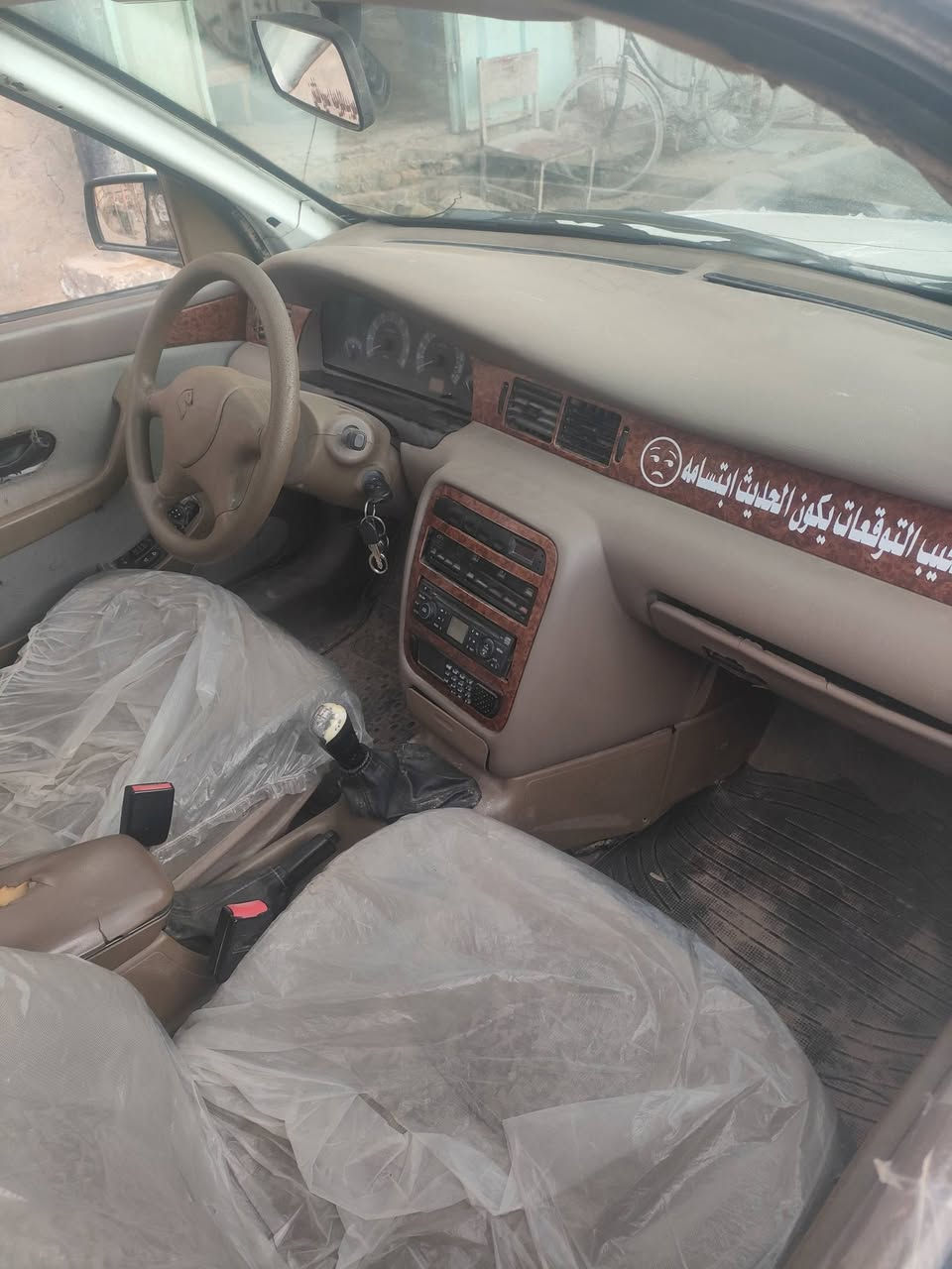 السلام عليكم
سياره سمند موديل 10 للبيع سيارة محركها مستحق تبريد ثلج صدر تايرات جديد لوك تبريد شغال رقم ذي قار ***********
