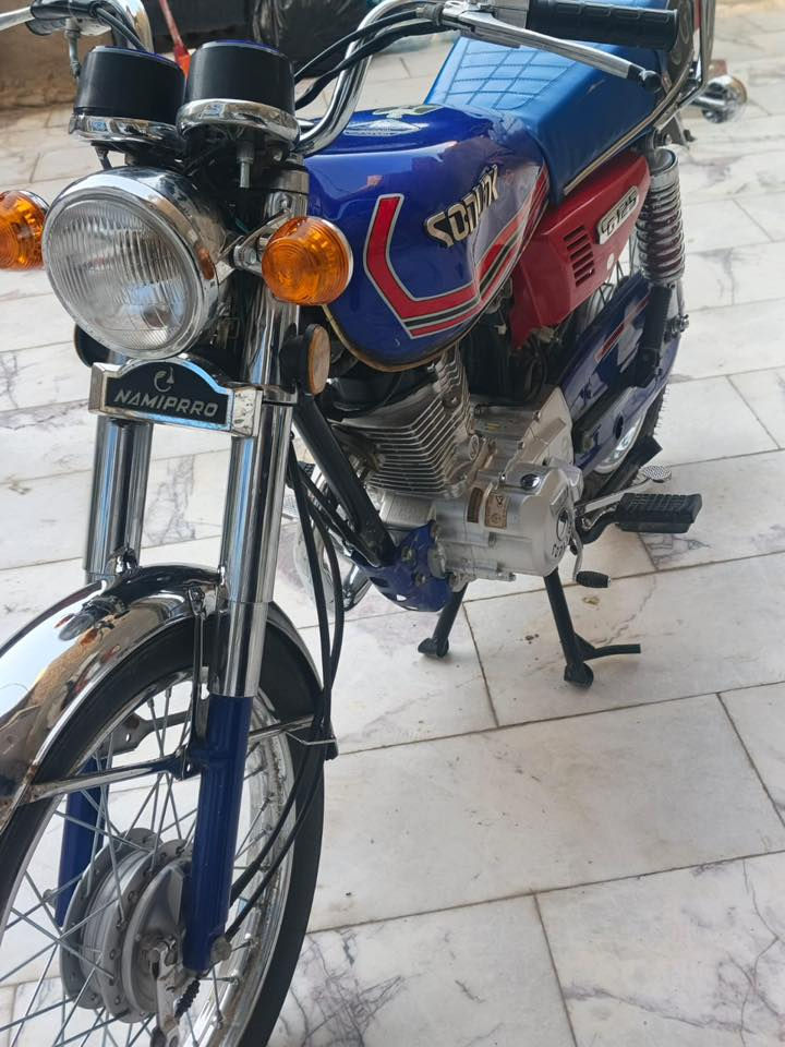 ‘
مستعجل عليها
مديل 23
أوراق اصولي
كلش جديده توين مطلعا من معرض الكرار 
رقمي *********** للشراي
