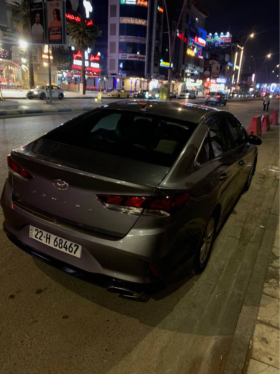 السلام عليكم سوناتا 2019 رقم اربيل حادثها جاملغ امامي ايسر فقط بدون ايرباك بدون دواخل و بيها صبغ شويه بالجاملغ الخلفي رقم اربيل الجديد و سنويه جديده السياره ما ناقصها شي ابد كير و مكينه كفاله من كلشي و تدفئة و تبريد و حداديه و تخم تاير توني شاده السياره جاهزه حتى منظومة زنون بيها و غرفتها كللش جديده مواصفاتها شاشه جبيره و رادارات جانبيه و خلفيه و كامره دواره و انظمة قياده و باقي المواصفات المعروفه للسوناتا السعر 128
هاتف ***********
اثير *********** البصرة, العراق
