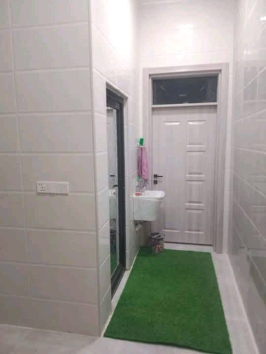 ✨📢 يتوفر بيت للبيع في كربلاء ✨
المساحة: 100متر طابقين
بناء طابوك السقف صب كونكريت 
جنس العقار: طابو صرف 
الموقع: حي القدس قرب طاقه الكهرباء

🌟يحتوي 🌟
- 3غرف نوم
- استقبال 
- صاله 
- مطبخ 
- صحيات 
- عدد3

📞 للاستفسار:  على الرقم التالي رقم *********** امانه الله عندك قل من طرف مندوب عقار ابو جعفر هاي امانه عندك اخي
