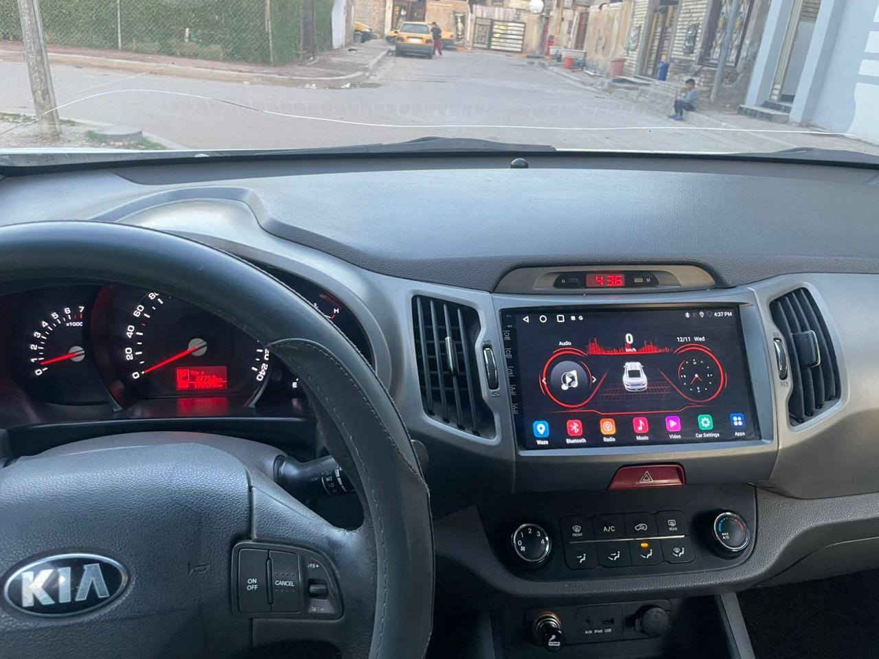 السلام عليكم كيا سبورتج خليجي موديل 11رقم شمالي دولي تحويل او وكاله مانختلفان شاءالله فول مواصفات بانوراما  مكينه 2000 بيها صبغ نص الصندوك مع تبديل بابين مكانها الكوت *********** السعر128بيع او مراوس
