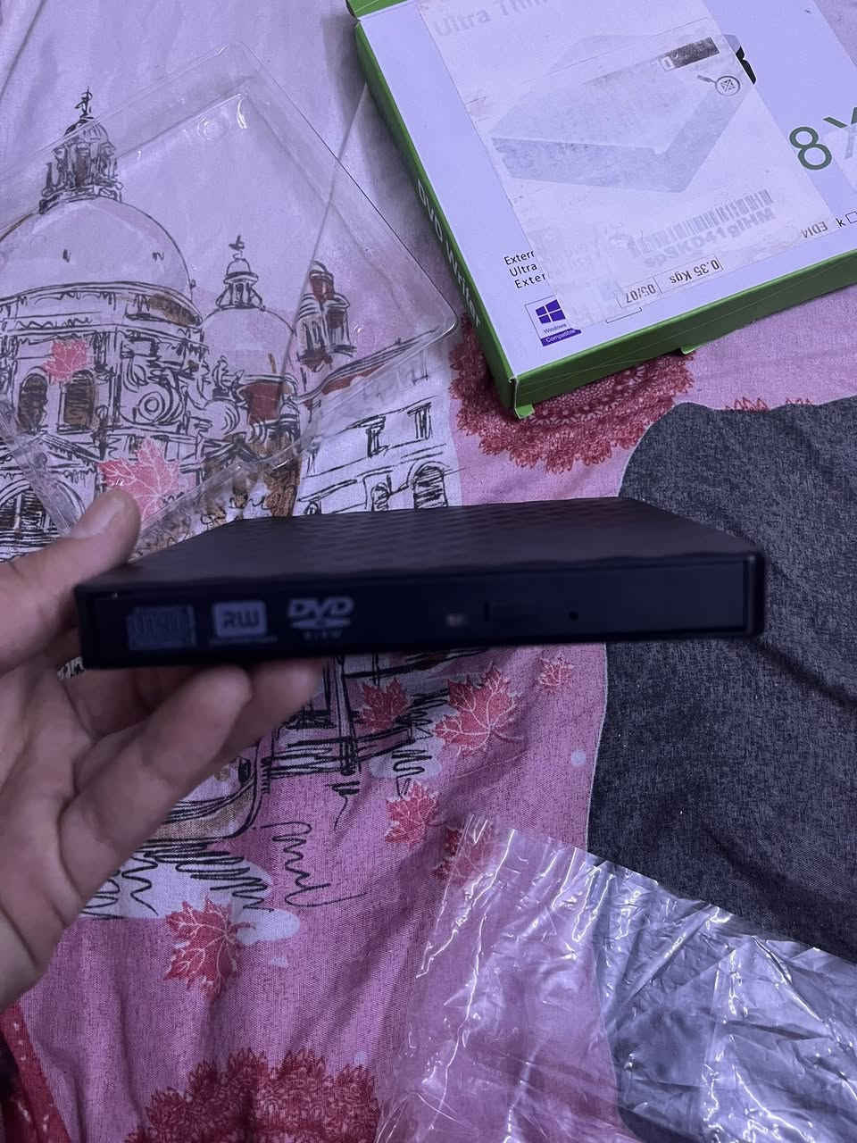 سلام عليكم شباب قارئ اقراص حاسبه وديفدي سعره 10 الف


**إذا كنت صاحب هذا الإعلان وتريد حذفه لأي سبب، رجاءا أرسل رسالة إلى الدعم الفني**