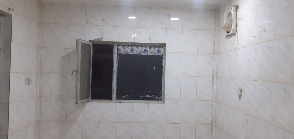 سلام عليكم شقة للايجار  طابق ثاني بمجمع العمارات الشموخ للاستفسار الاتصال   *********** ناصرية, ذي قار
