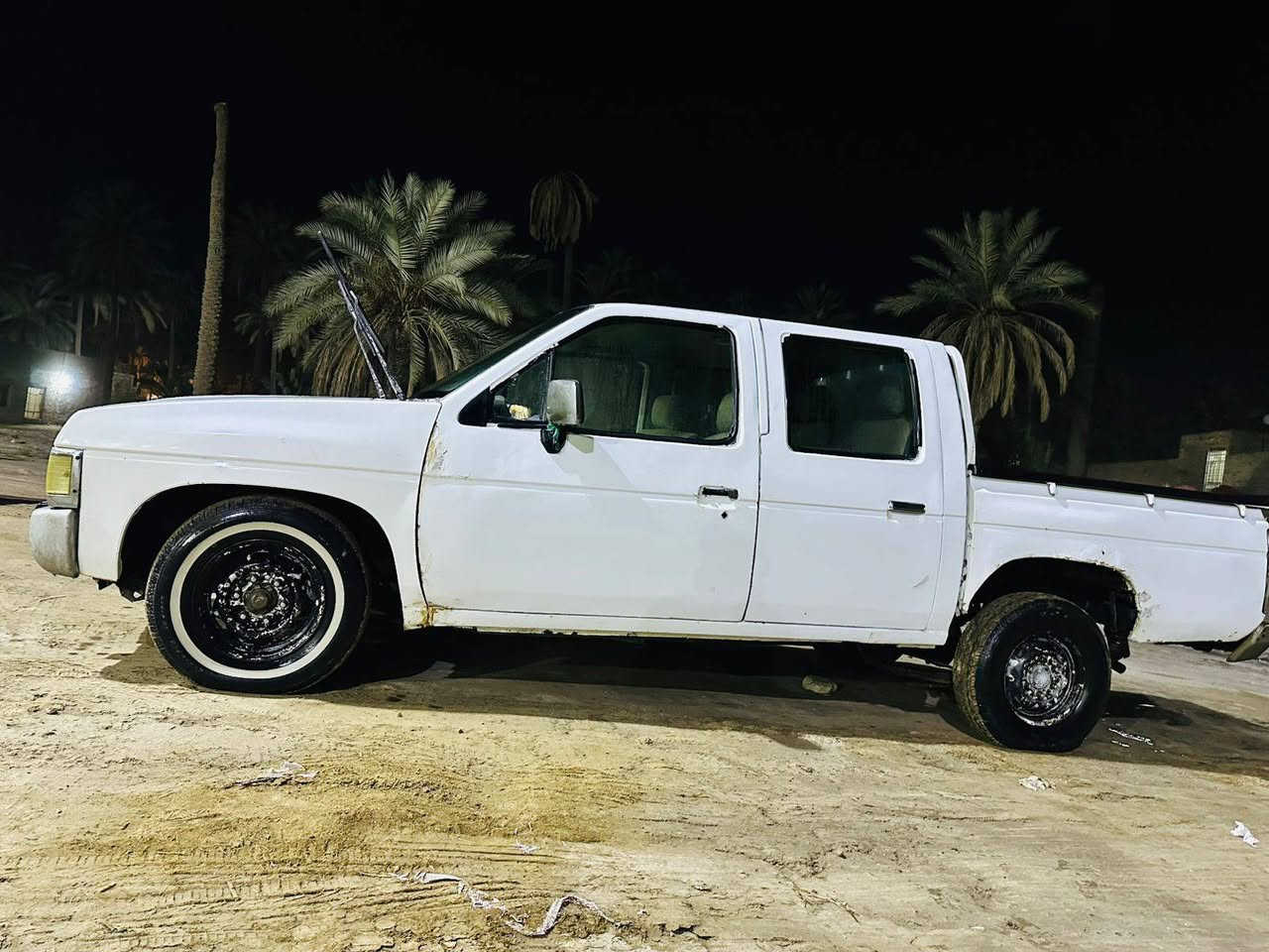 بيكم نيسان بيها قطع صبغ ابيع حزام السياره نصبه تخبل محرك وكير نضيف اوتو مستعجل عل بيع 35وبيها مجال *********** مكاني كربلاء
