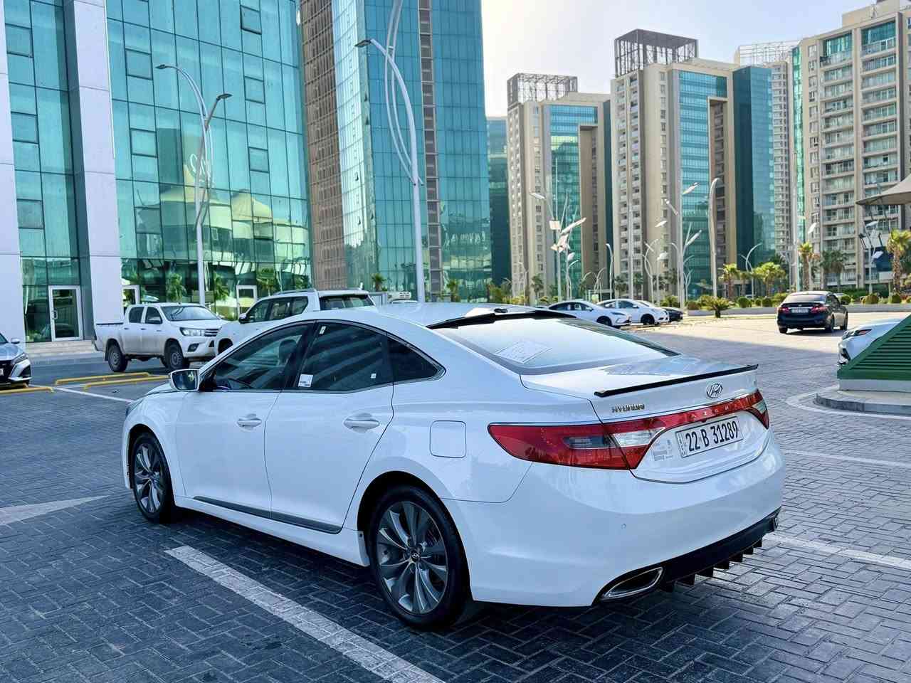 ﷽
‏🐎2013🔥خليجي HYUNDA AziRA
◽️محرك (V6🐎3000 ) ستة سلندر🚀🚀
🔷داخل لونين(بيجي+عنابي)🧿 
🔷ماشيه ( 200 ) الف 
🔷سياره فول مواصفات بس بدون بانوراما
🔹محرك مفتوح بس بشرط بشرط تفحص الكير بشرط لاطبة ولا كل شي كله عل فحص

◽️سيارة بيها ( بس نص جاملغ امامي جهة السايق و نص باب مال سايق ) بدون دواخل بشرط
🔹سيارة جديد حيل حيلوة نضيفة
🔹سيارة داخل و خارج كل جديد📦

◽️مواصفات
🔹( بصمة -  ٣پردات بلاد - كشنات تتفيئة - كشن و ستيرن خزن -تبريد مركزي - حساس أمامي و خلفي - لايت ليد و زينون - داخل فورميكا -  شاشة تسلا أرقة نوع_مراية كهبراء+اشاير ترحيب )

بسميً السنويه بشرط تحويل و خرامه
سياره مابيها دينار مصرف كامل من كل نواحي

◽️نظافه ١٠٠٪؜ كامل سيرفس بدون نقص و بدون مصرف سياره اي نقص مابيها 
4 أيطارات جديدة تاير و ويل

نفسل يوم /تحويل و كاله حاظر
مكان / داخل  أربيل 🌆

◽️سعر _ 104💣 مجال بصيط 🔐
◽️موبايل📞☎️ __*********** 📲 واتساب +فايبر بي
