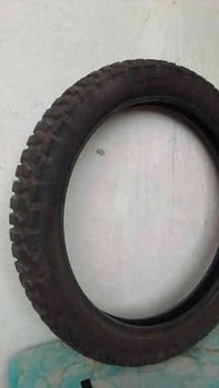 غراض هارلي للبيع وموجود الفج واليده مال ابريك الامامي الي يريد الغراض ...