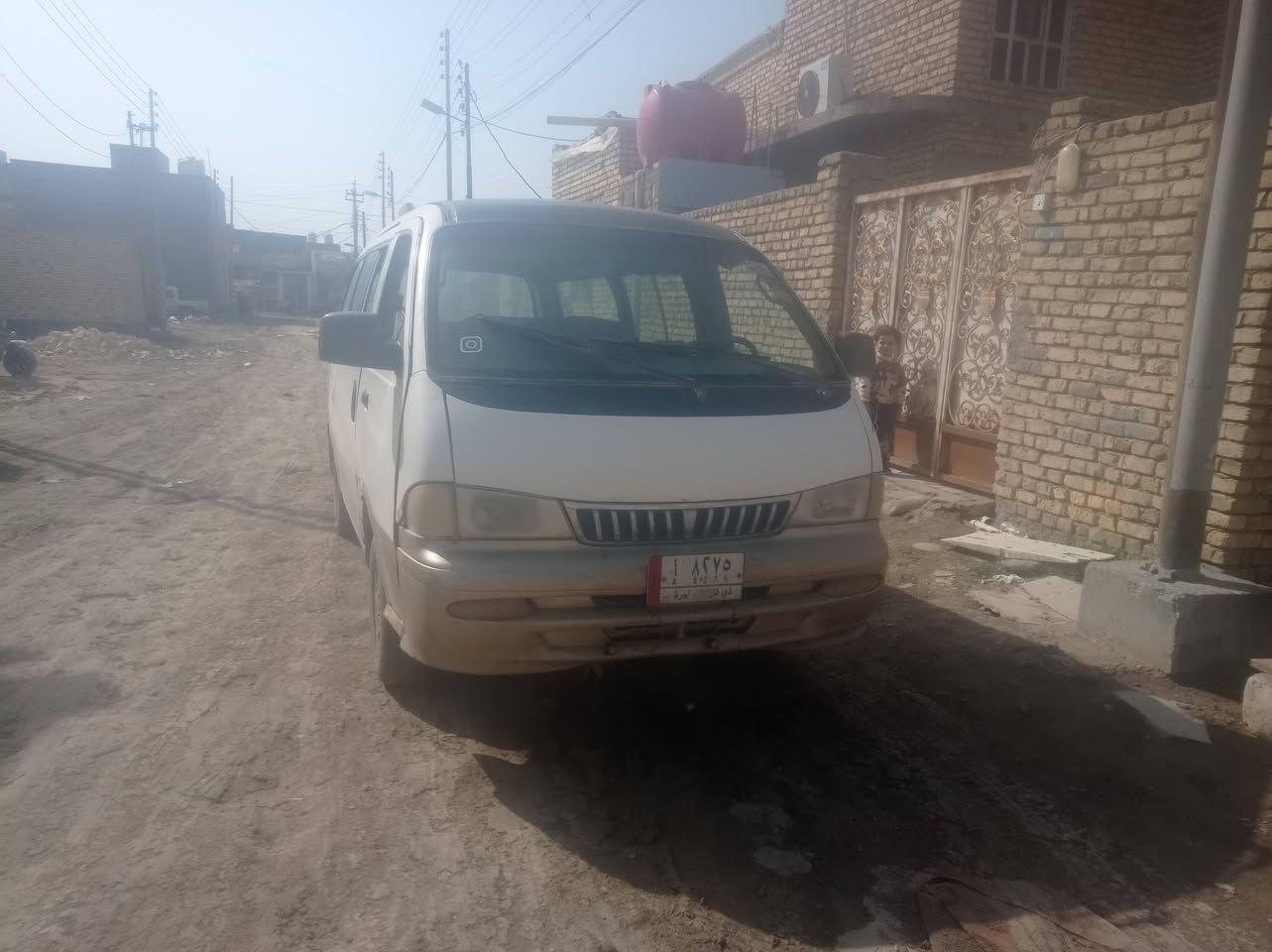 ابريجو للبيع مراوس.   رقم اتصال.   ***********
