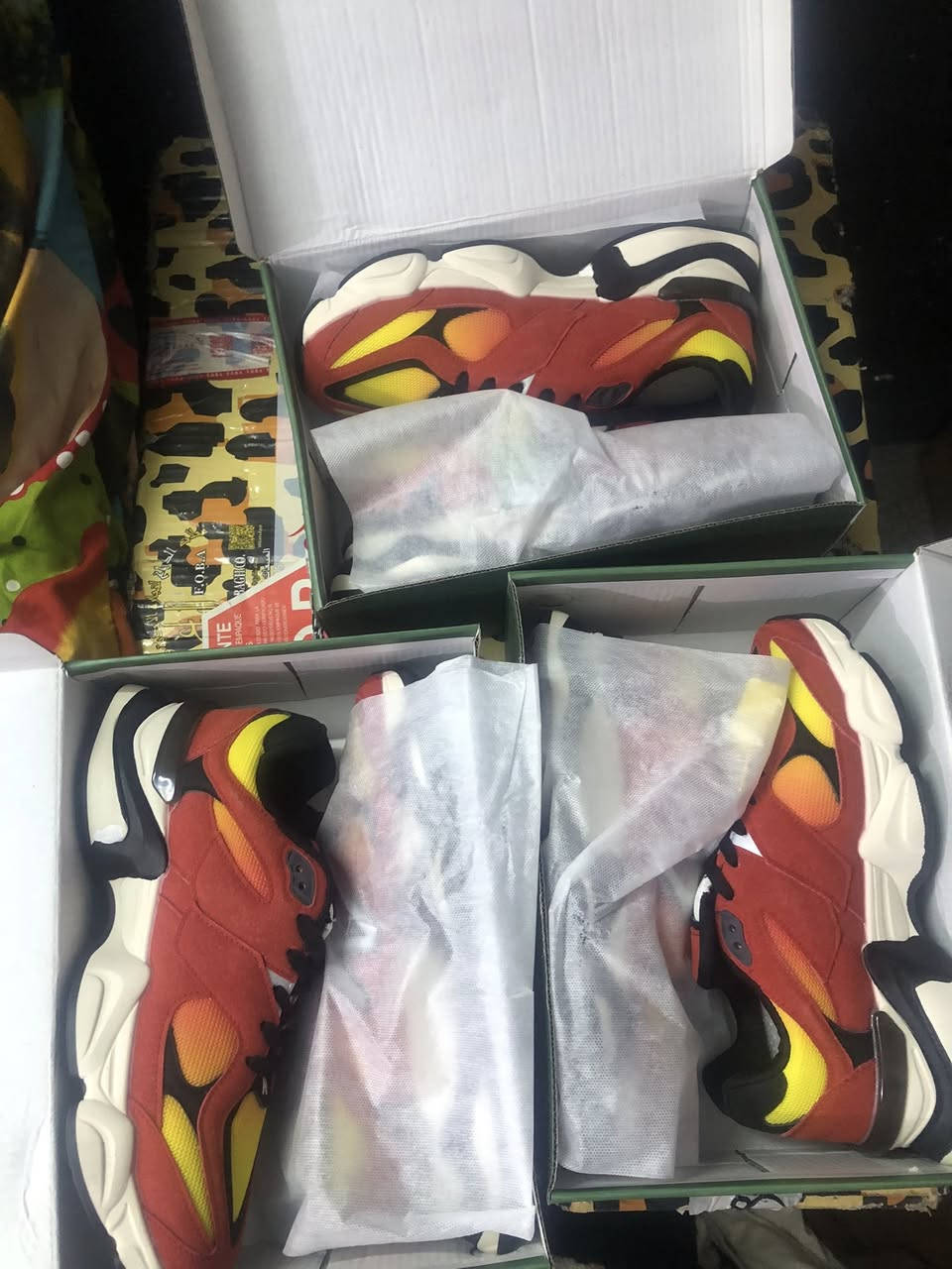 6 زواج نيو بلنص مثل ماموضح بالصورة 

كل 3 زواج بـ 27 الف 
6 ازواج ب50  واني خادم


**إذا كنت صاحب هذا الإعلان وتريد حذفه لأي سبب، رجاءا أرسل رسالة إلى الدعم الفني**