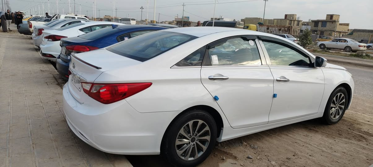 سوناتا خليجي 2013 رقم ذي قار الدولي. محرك 2000 دوش
مكفوله من الضربة والصبغ والتبديل عدا ربع الهلال الايسر صبغ قليل ماشر عليه بالصورة

محرك 2000 دوش كير 6 نمر تحكمات بالاستيرن

شاشه كامرا خلفيه دواره اشارة بالمرءاة مراية شفط دواخل لونين تبريد قطعتين بلوجكتر يدات نيكل ويل كب لايت زنزن اصفر وثلجي. 

جاهز گير ومكينة وحدادية وتبريد وتايرات

مكاني ذي قار قظاء الشطرة. ***********
