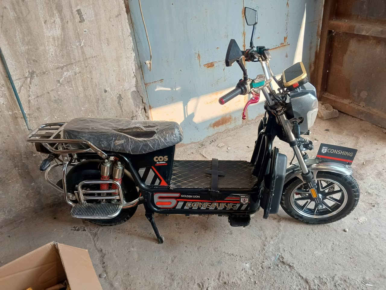 سلام عليكم 
هارلي جبلي موديل 2025
4 كير نضام بك 
بريكات دهن 
نظافه فول كل نقص مابيها 
بطاريات جديدات نوع وليي 
البطاريه الوحده 32 امبير 
السعر 650 وبيها مجال حك الجيه 
العنوان البياع 
*********** بي واتساب
