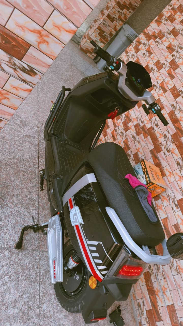 السلام عليكم
طبعاً دراجة نضيفة مواصفات 

1.اربع سرع او نمرات

2.لايت عالي ناصي راماش

3.دبل اشارة

4.عدد بطاريات 6

5.سرعة الدراجة 99حقيقي 

6.تمشي مسافة عالية

7.بيهة نظام P دوس بريك امامي يلا تمشي

8.بيهة نظام Rالرجوع للوراء

9.نظام Tsc يخلي الدراجة  بيهة شلعة 

10.واشارة يمتة ويسرة دبل اشارة

11.فولتية الدراجة تقرة بلشاشة 80V

12.دراجة ضد المياه

13.حجم الملف 1.5نحاس اصلي 
14.يجي بيهة عدة انظنة لتشغيل سويج كارت بصمة 

دراجة نضيفة ومماشية هواي الي يشتري الدراجة يراسل خاص-سعر الدراجة خاص-


**إذا كنت صاحب هذا الإعلان وتريد حذفه لأي سبب، رجاءا أرسل رسالة إلى الدعم الفني**