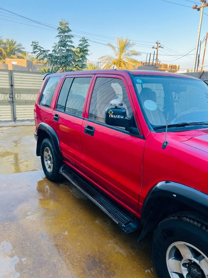 السعر 58ورقه وبيه مجال قليل🔥🔥
السلام عليكم للبيع ازوزه تروبر سفاري محور محرك VVT_i السياره كفاله عامه من ضربه بيه بس صبغ جماليه فقط رقم انكليزي شرط التحويل جام كهربائي سنتر لوك كهربائيات داخل نضيف تخم تاير جديد السياره فول 
مكاني الحله السياحي 
رقمي/***********
