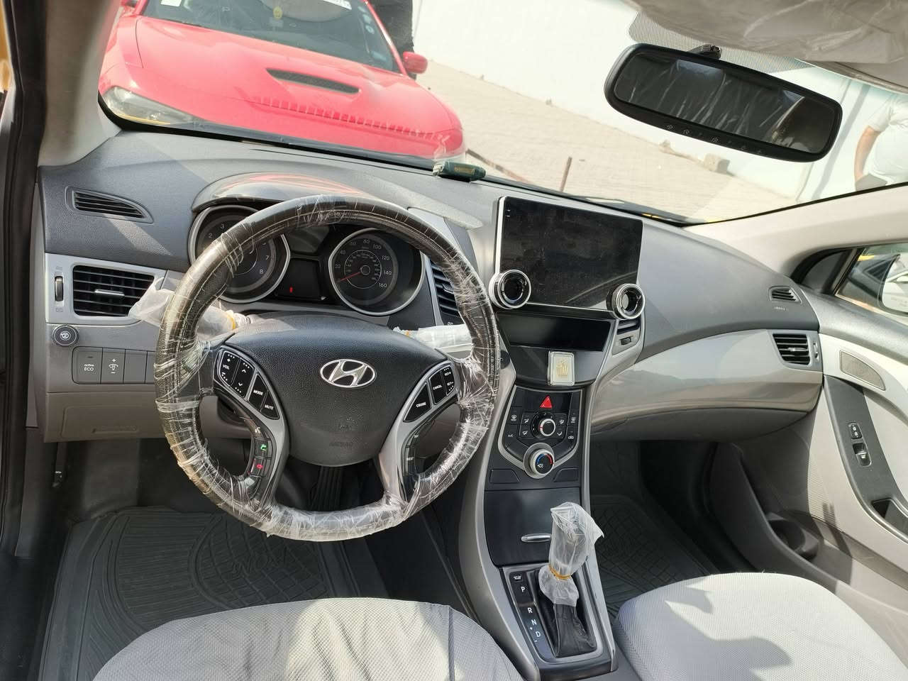 سلام عليكم النترا 2015 للبيع وراد أمريكي
. السياره بدون حادث فقط دعامية امامية ليبل واحد 1⃣
محرك 1800 دوش 
كير AT
تبريد ثلج ❄ تدفئة
شاشة تاب 
تحكم ستيرن كروز سرعة 
تخم تاير ويل اسود
منضومة غاز⛽
داوخل جديدة 
سياره كاملة من الدعامية لدعامية رقم بغداد مكاني الدوره هاذ رقمي ***********
