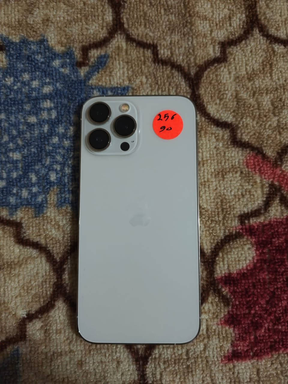 ايفون 13برو ماكس باتري 90 بعدو وضع بلاد مامفتوح   ذاكره 256 امريكي اصلي شرط النضافه السعر 800

***********
