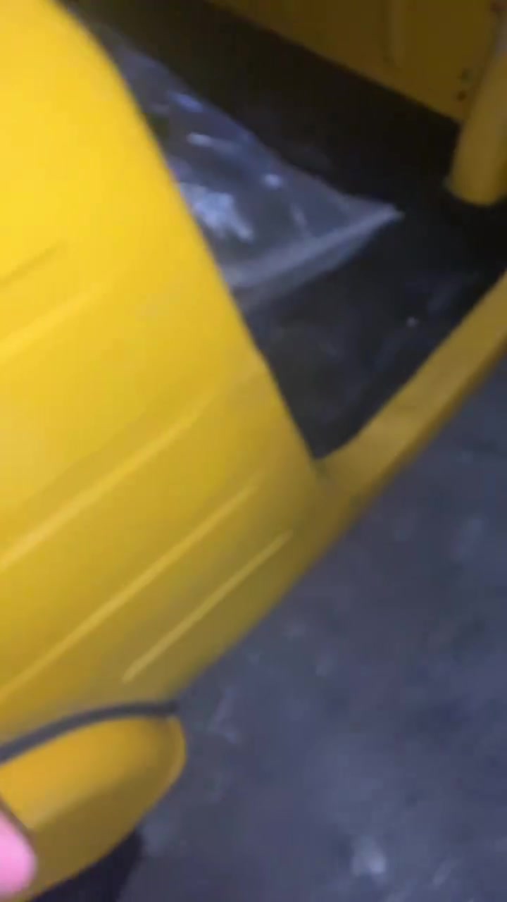كفاله عامه بس دوس ١٩ شهر ١٢ بغداد الشعب حي تجار سعر ٧٦٠٠ مجال بصيط ***********
