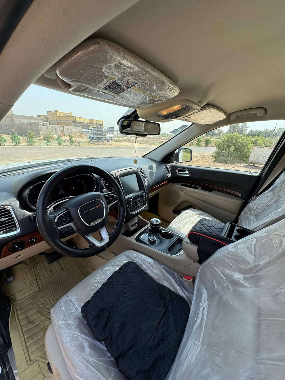 دورنكو موديل14مسجله 15فوول مواصفات لمتدد اللون ابيض  سياره جاهزه 
وارد أمريكي حادثها (بنيد + أطراف چاملغات صبغ ) 

1-مكينه 3600
2-كير ماوس 
3_تحكمات ستيرن فول
4_شفتات كير بالاستيرن
5_تشغيل عن بعد
6_بصمة تشغيل مع بصمة أبواب
7_ تو ويل 
8_كشنات جلد كهربائي
10_شاشه كبيره عارضه
11_كامره خلفيه ابلاد
12_حساسات أمامي وخلفي ابلاد
13_ويل كب 18 
14_ماشيه ب200 الف 
15_المري قلاب مع البك
16_اشاره بالمري
17_نظام ايكو 
18_مانع انزلاق
19_تبريد 3 قطع
20_مخارج يو اس بي+بلوتوث
21_حره رقم بغداد بسمي
22_مكلف بالنشر 
السياره بالناصريه  وبيه وكتاب فحص المندلاوي لتفاصيل السياره سعر ٢٢٠بي مجال 
للاتصال (***********)
