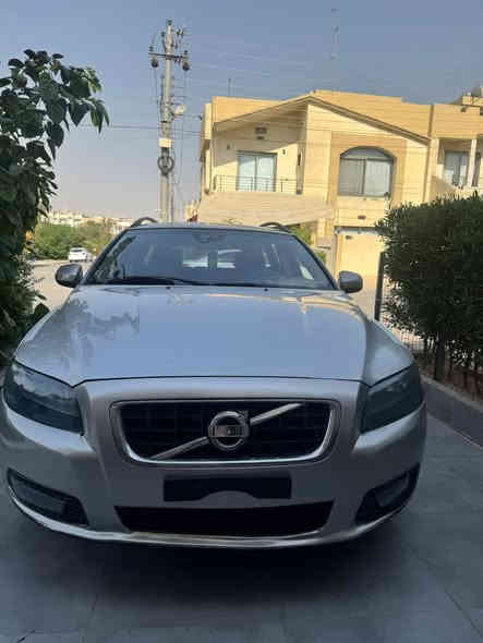 فالفو موديل ٢٠١١فول فول مواصفات بشرتي هه موو شتيك ديفروشم كيرو مكينه كامريه ساحيب سه نه وي  رقم تلفوني قباته بشرتي غرامه و براوه و كيرو مكينه من به اوليات دفروشم هيج غرامه ي لسر نيه ٢بارجه صبوغي هه يه بي ليدران  سعري ٤٠ورقه و مجال خاوه ن سه نه وي تلفوني داخراوه***********
