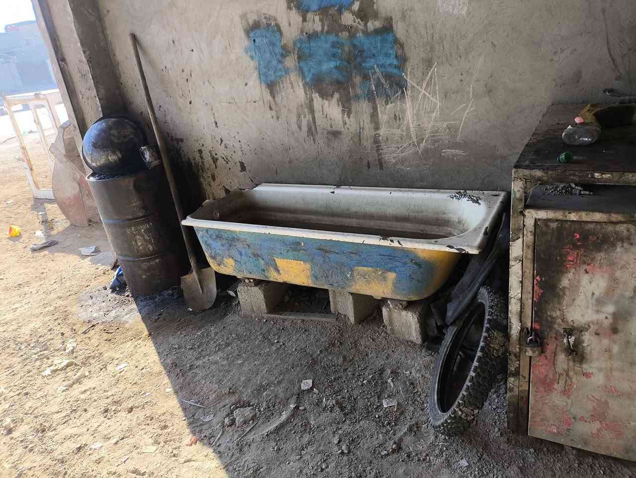 سلام عليكم محل بنجرجي البيع كامل كبل لشغل بس تنصب غراضك رقم *********** .لبكان لحسينيه المعامل قرب مجلس لبلدي واي استفسار رقمي موجود
