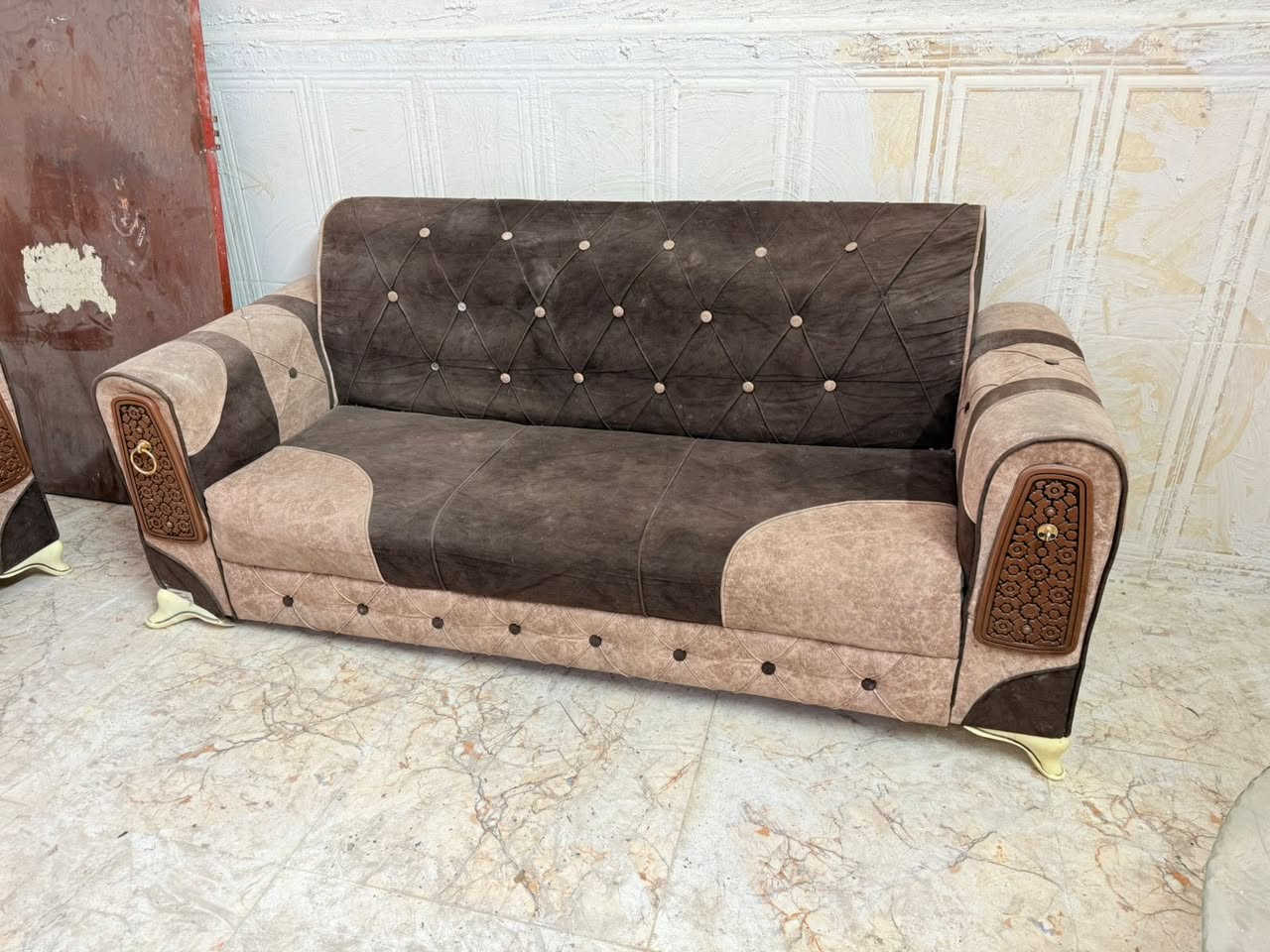 قنفات للبيع سعر التخم ١٠٠


**إذا كنت صاحب هذا الإعلان وتريد حذفه لأي سبب، رجاءا أرسل رسالة إلى الدعم الفني**