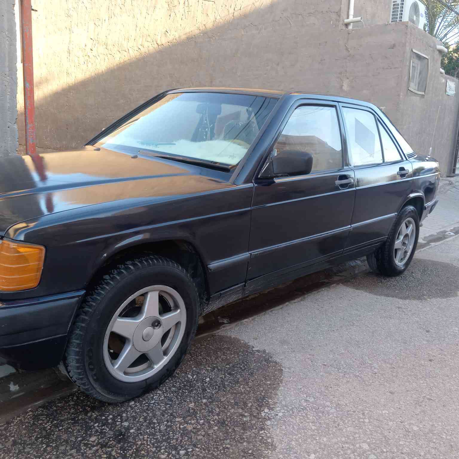 سياره مرسيدس 190 كفاله عامه كير ومكينه حداديه كهربائيات غرفه صبغ جماليه مراوس او بيع رقم نجف السعر 47 بها مجال *********** المكان كوفه حي ميسان موديل 91
