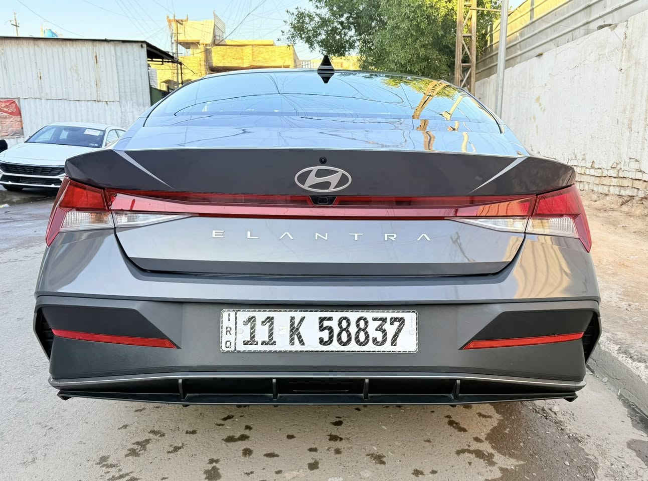 سلام عليكم

للبيع النترا  موديل 2024

رقم بغداد بأسمي ماشيه 27 لف 

ضرر السيارة ￼ بنيد مفتوح ￼￼اجه ويه￼ السيارة صلحته بارد 

بدون تبديل ليبل واحد بدون صبغ

بدون ايرباك رقم شاصي وصور الحادث موجودة بل منشور￼

مواصفات السياره

تحكم استيرن جهتين

شاشه كبيره كامره دوار

تحديد مسار 

رادارات جانبيه وخلفي امامي

ابواب بصمه درحيب تبريد بيانو 

تشغل عن بعد 

بصمه فتح

مكان السياره بغداد رصافه

اتصال على هذا الرقم *********** وبي واتساب
