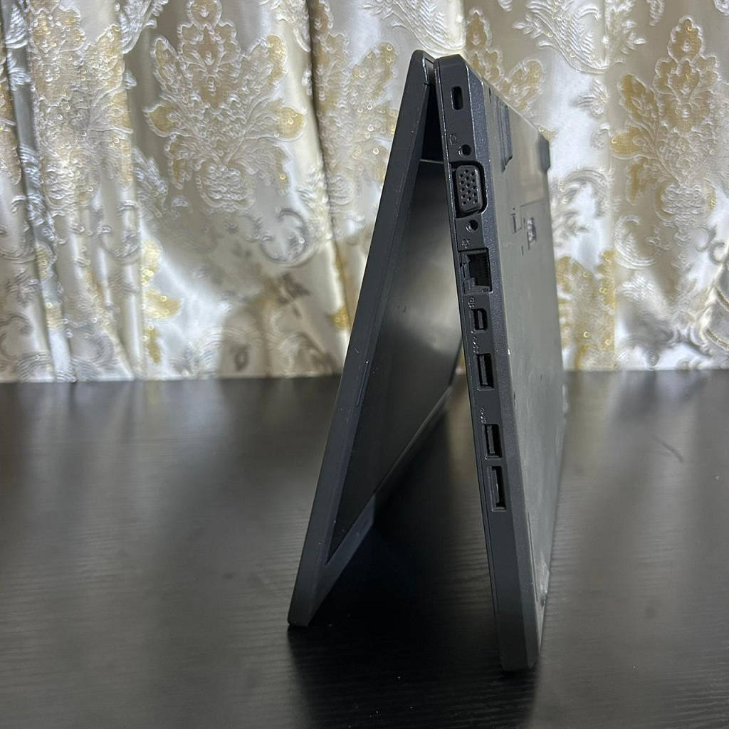 لابتوب نظيف كلش مع سيت ملحقات بـ 195 ألف 

إسم الموديل: Lenovo thinkpad L460 

كور آي ثري الجيل السادس

رام 8 كيكا

هارد 256 SSD

كارت شاشة شير Intel HD Graphics 520 بحجم 4 كيكا 

شاشة 14 انج فول دقة FHD 

#السعر 195 ألف مع #سيت_ملحقات:

1️⃣ ماوس ✅

2️⃣ماوس باد ✅

3️⃣هدفون ✅

4️⃣ حقيبة ✅

5️⃣ شاحن ✅

#ملاحظة: ضمان إسبوع إستبدال فوري + يوصلك مغلف داخل كارتونه مثل الجديد 🎁

بغداد شارع فلسطين (توصيل #مجاني بكل العراق)

*********** (موجود واتساب)
