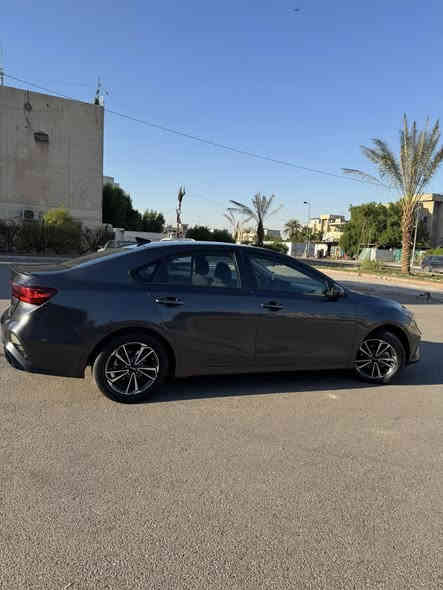 كيا فورتي 2023 LXS
فول مواصفات كشنات جلد 
حادثها خلفي فقط ! موجود بالصور
تحكم ستيرن
لون نفطي
مرقم بغداد باسمي تحويل ثاني يوم
155 وبيها مجال
مكانها بغداد زيونه ساحه ميسلون
للاستفسار 
*********** 
متوفر واتساب
