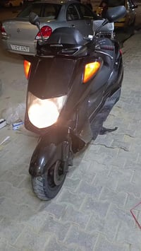 دراجه فور سايد للبيع دراجه جاهزه مابيها اي نقص سعر/ ٥٠٠ وبيه مجال 0771...