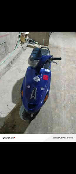 سلام عليكم دراجه فراشه للبيع مناقصه شي بس باتري السعر 225 مكاني قضاء المدينة هاذه الرقم بس واتساب ***********
